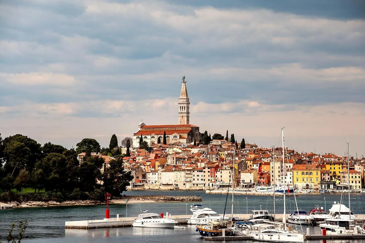 Apartment Studio App Dea In The Center Rovinj